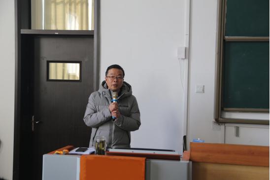 青岛工学院召开2021-2022学年第二学期全体教职工大会