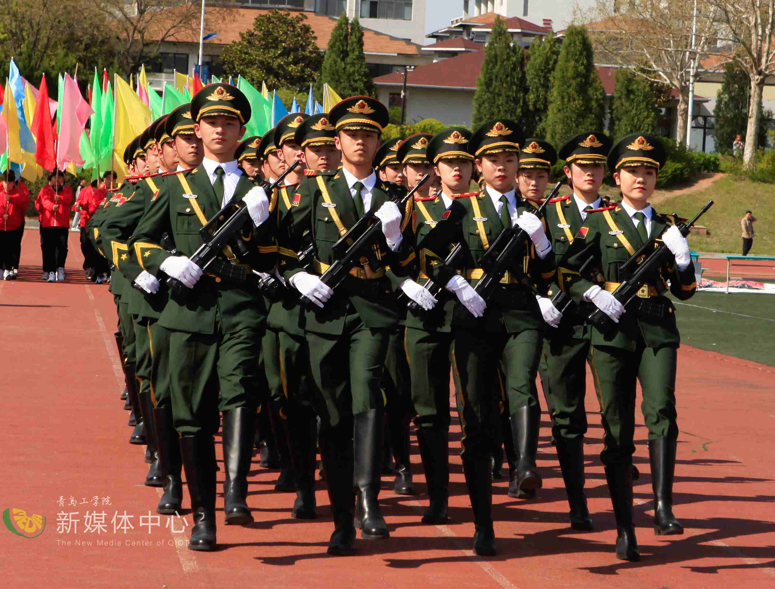 追随“红色印记”!青岛工学院2021年春季田径运动会开幕 追随“红色印记”!青岛工学院2021年春季田径运动会开幕