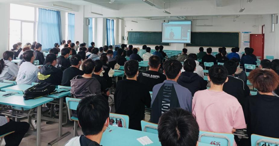 青岛工学院联合公检法为万名师生举办校园防诈骗安全教育讲座 青岛工学院联合公检法为万名师生举办校园防诈骗安全教育讲座